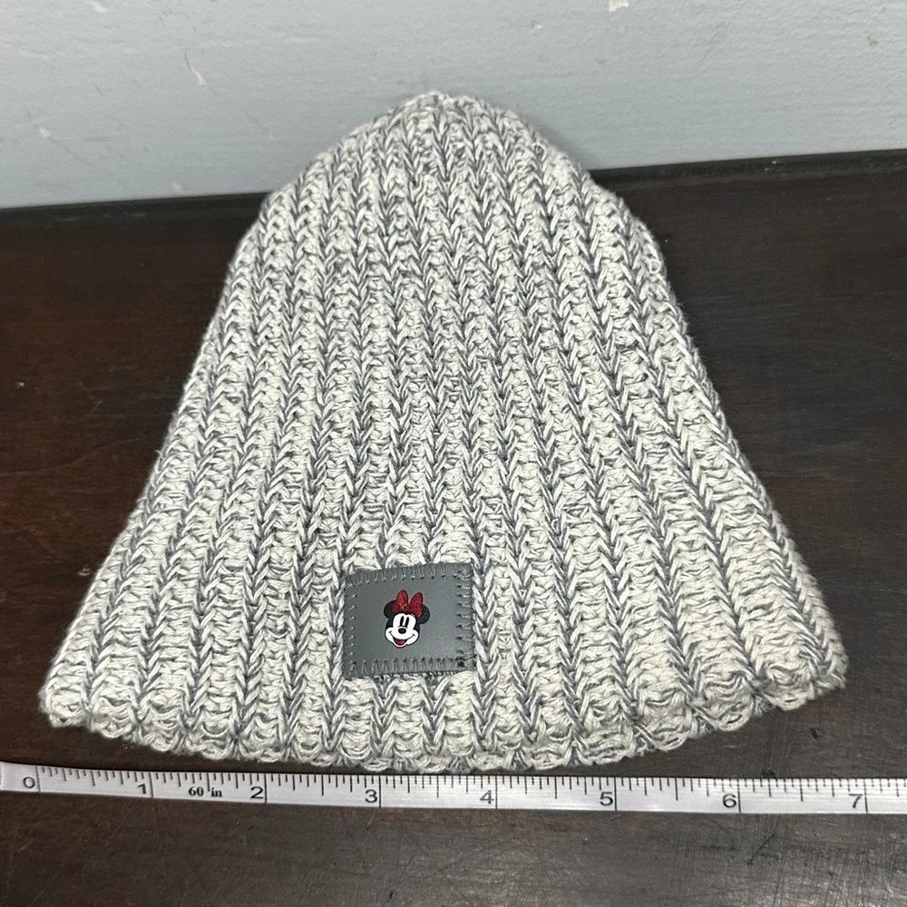 3/$20💥 NWOT Love Your Melon For Disney Minnie Mouse‎ Grey Knit Beanie Hat